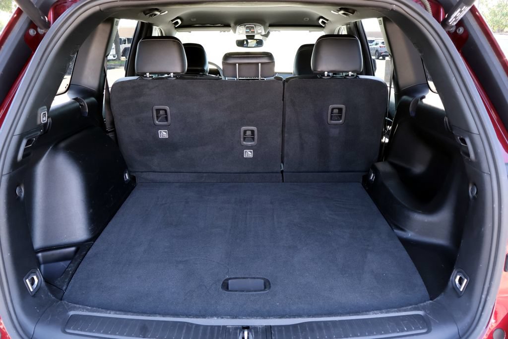Used 2024 Jeep Grand Cherokee Altitude RWD image 20