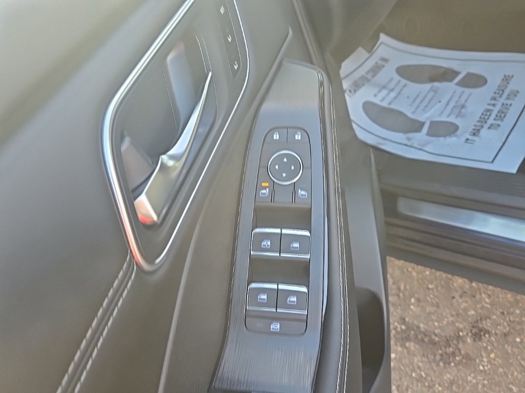 New 2026 Nissan Rogue Platinum image 11