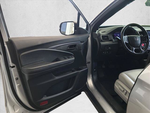 Used 2023 Honda Passport EX-L image 14
