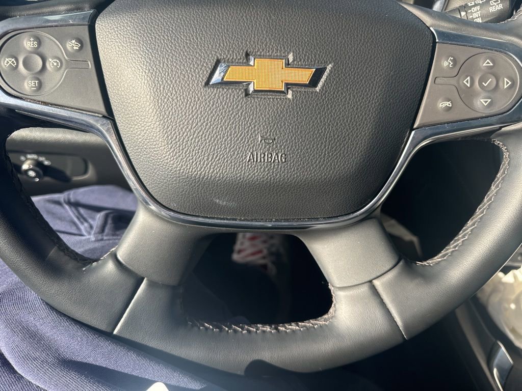 Used 2023 Chevrolet Traverse LT image 17