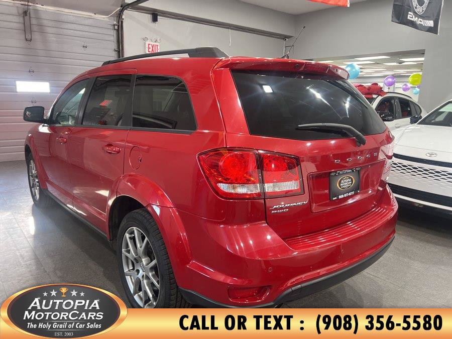 Used 2014 Dodge Journey R/T w/ Flexible Seating Group AWD/4WD image 3