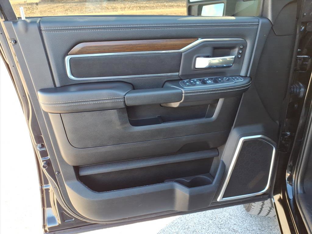 Used 2024 RAM 2500 Laramie w/ Safety Group image 19