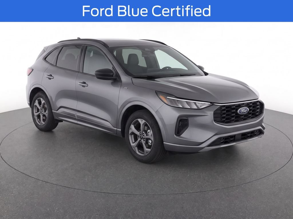 Certified 2024 Ford Escape ST-Line AWD/4WD image 2