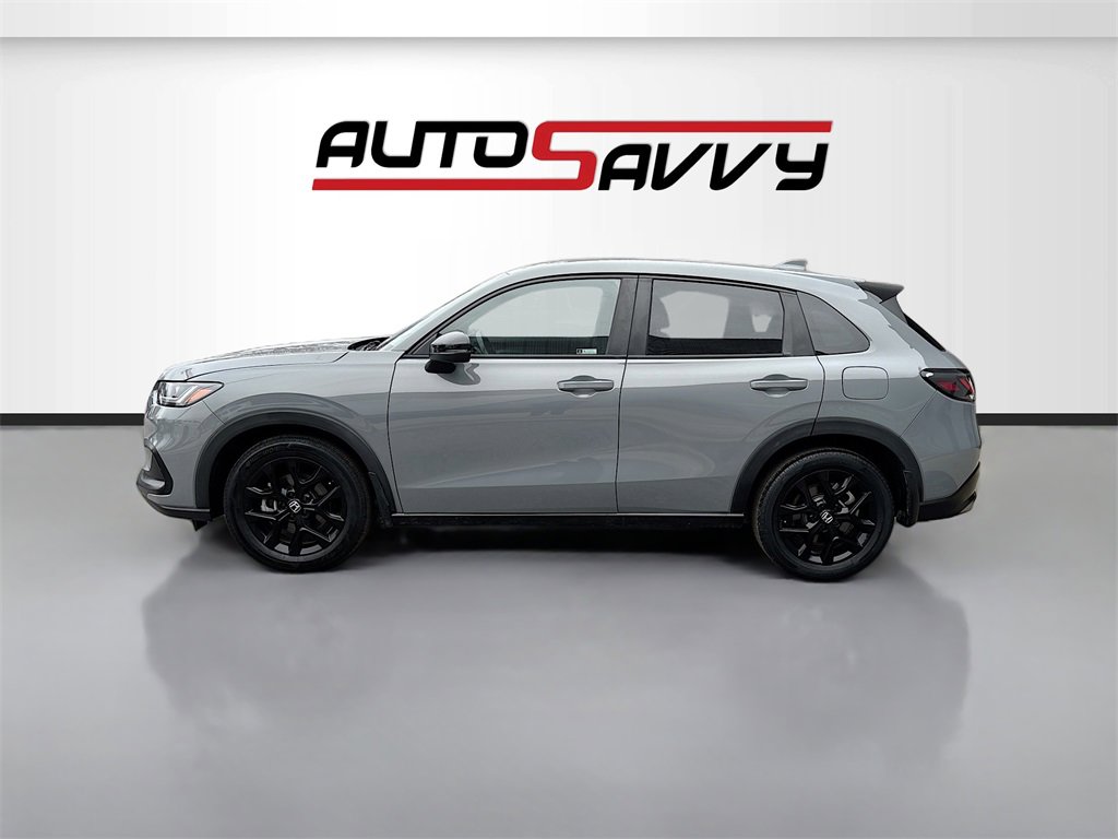 Used 2025 Honda HR-V Sport image 4