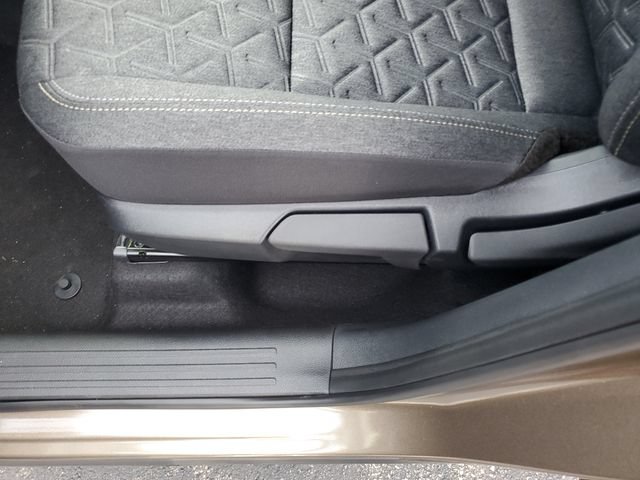 New 2027 Nissan Kicks SV w/ Cold Weather Package FWD image 21
