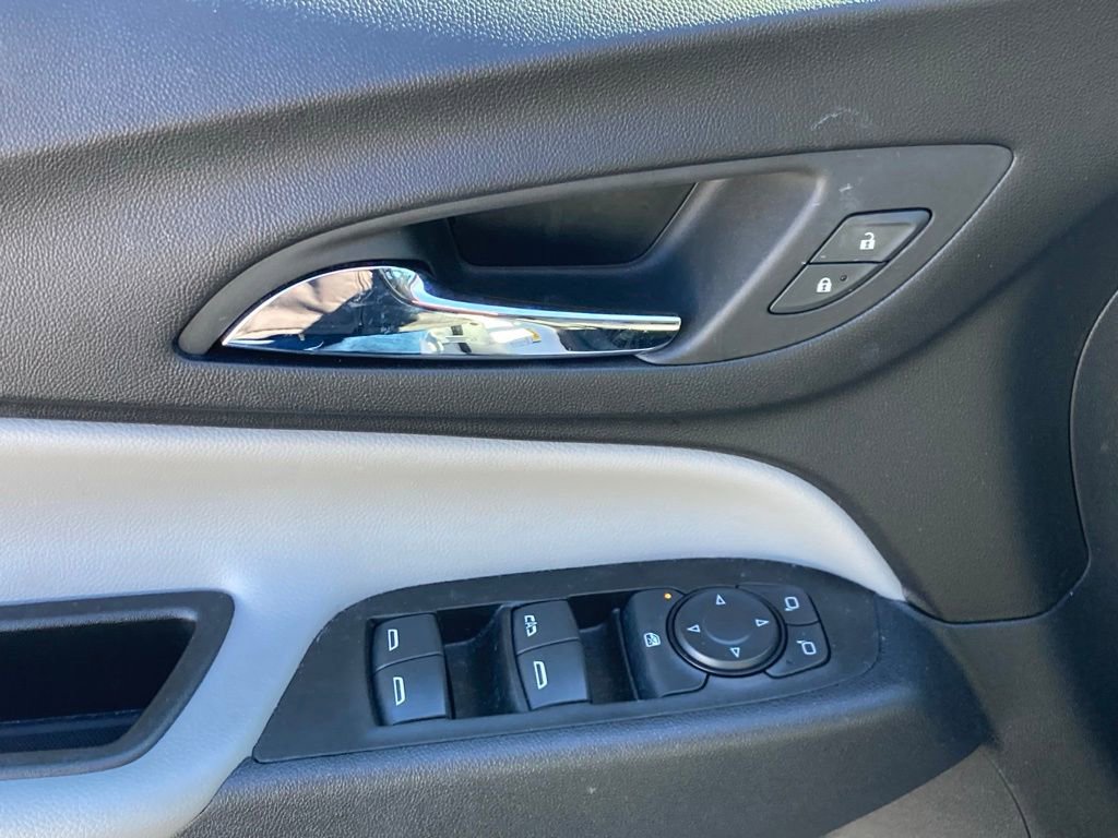 Used 2023 Chevrolet Equinox LS w/ LS Convenience Package image 20