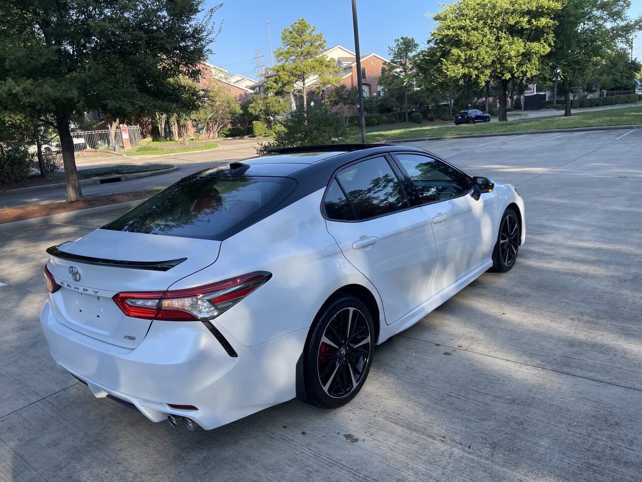 Used 2018 Toyota Camry XSE w/ Audio Package FWD image 14