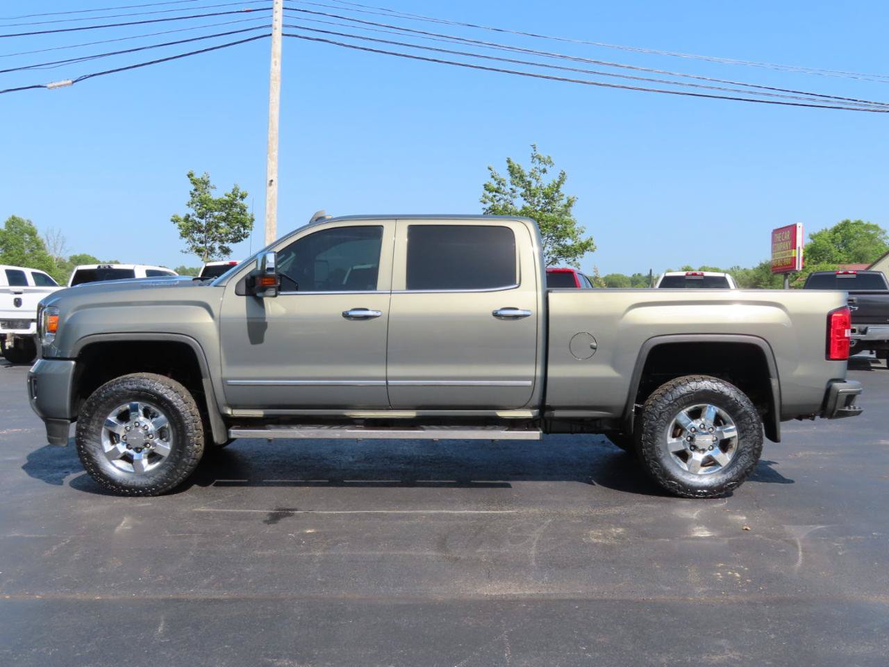 Used 2018 GMC Sierra 3500 Denali w/ Duramax Plus Package AWD/4WD image 3