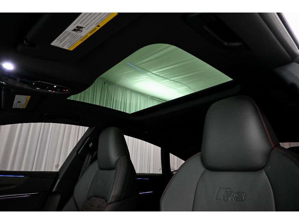 Used 2026 Audi RS 7 Performance image 15