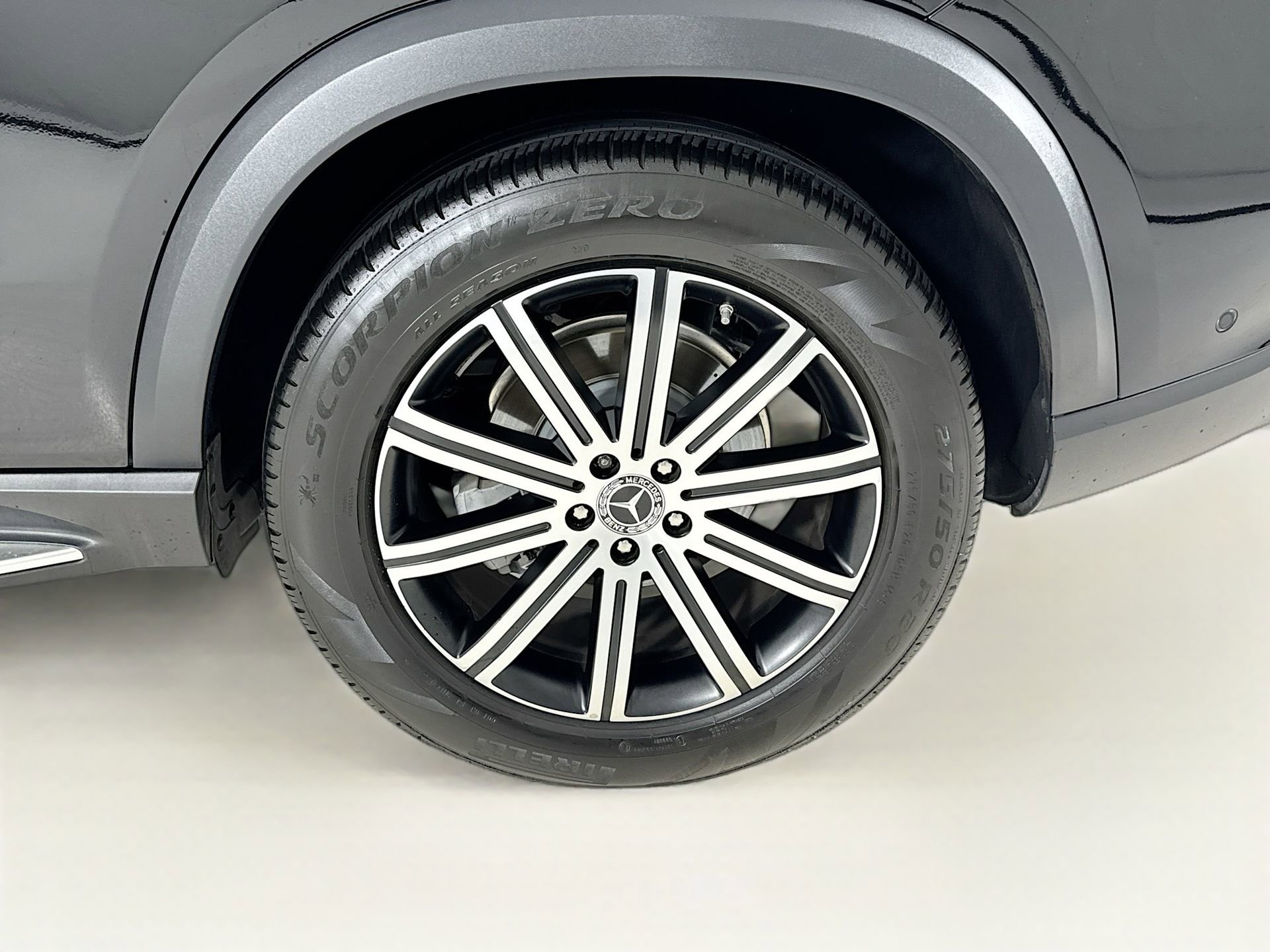 Used 2024 Mercedes-Benz GLE 350 4MATIC image 34