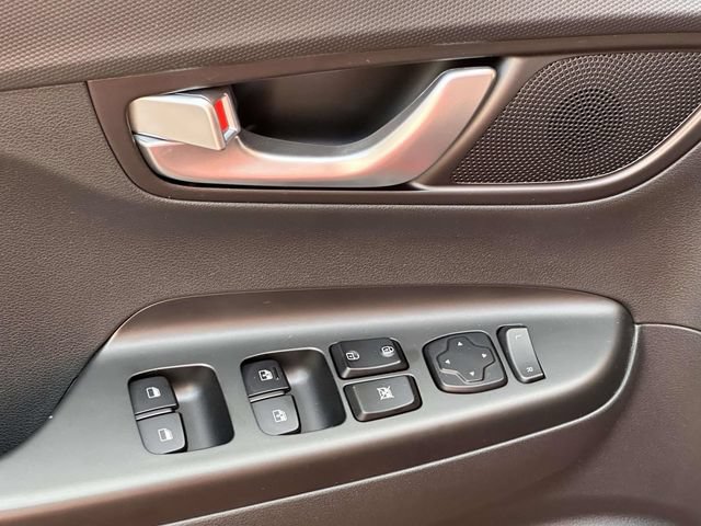Used 2023 Hyundai Kona SEL w/ Convenience Package AWD/4WD image 16
