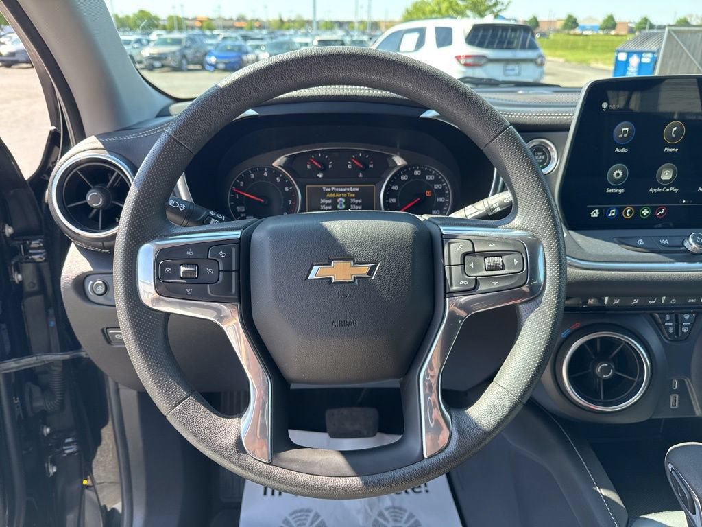 Used 2023 Chevrolet Blazer LT AWD/4WD image 13