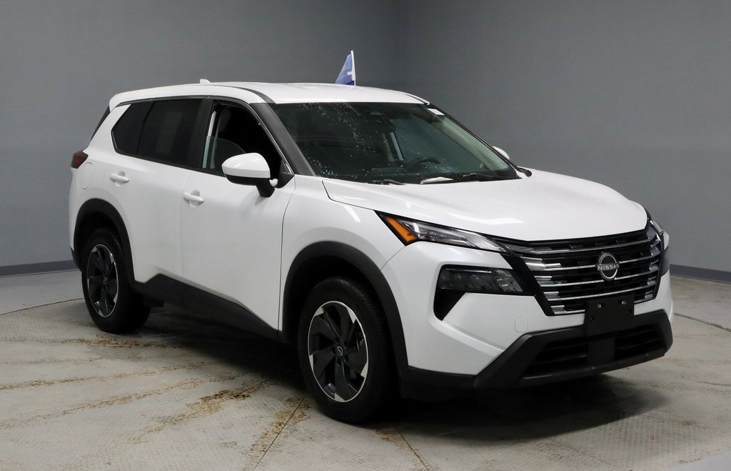 Certified 2024 Nissan Rogue SV image 1