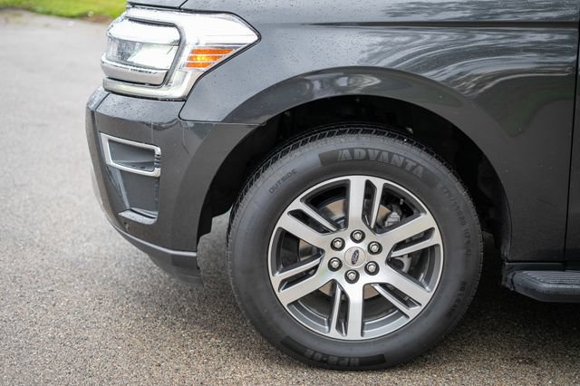 Used 2024 Ford Expedition Limited AWD/4WD image 9