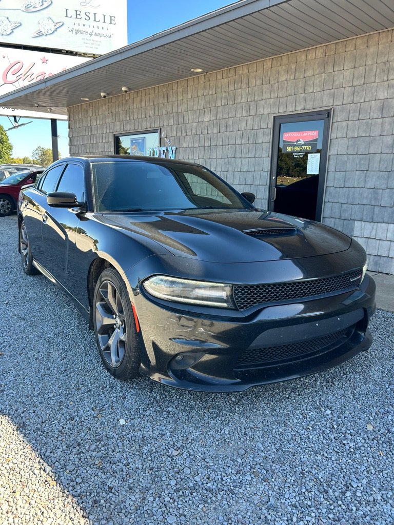 Used 2019 Dodge Charger GT image 3