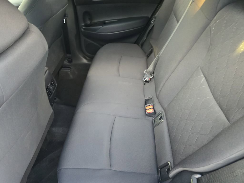 Used 2025 Toyota Corolla Cross LE image 13