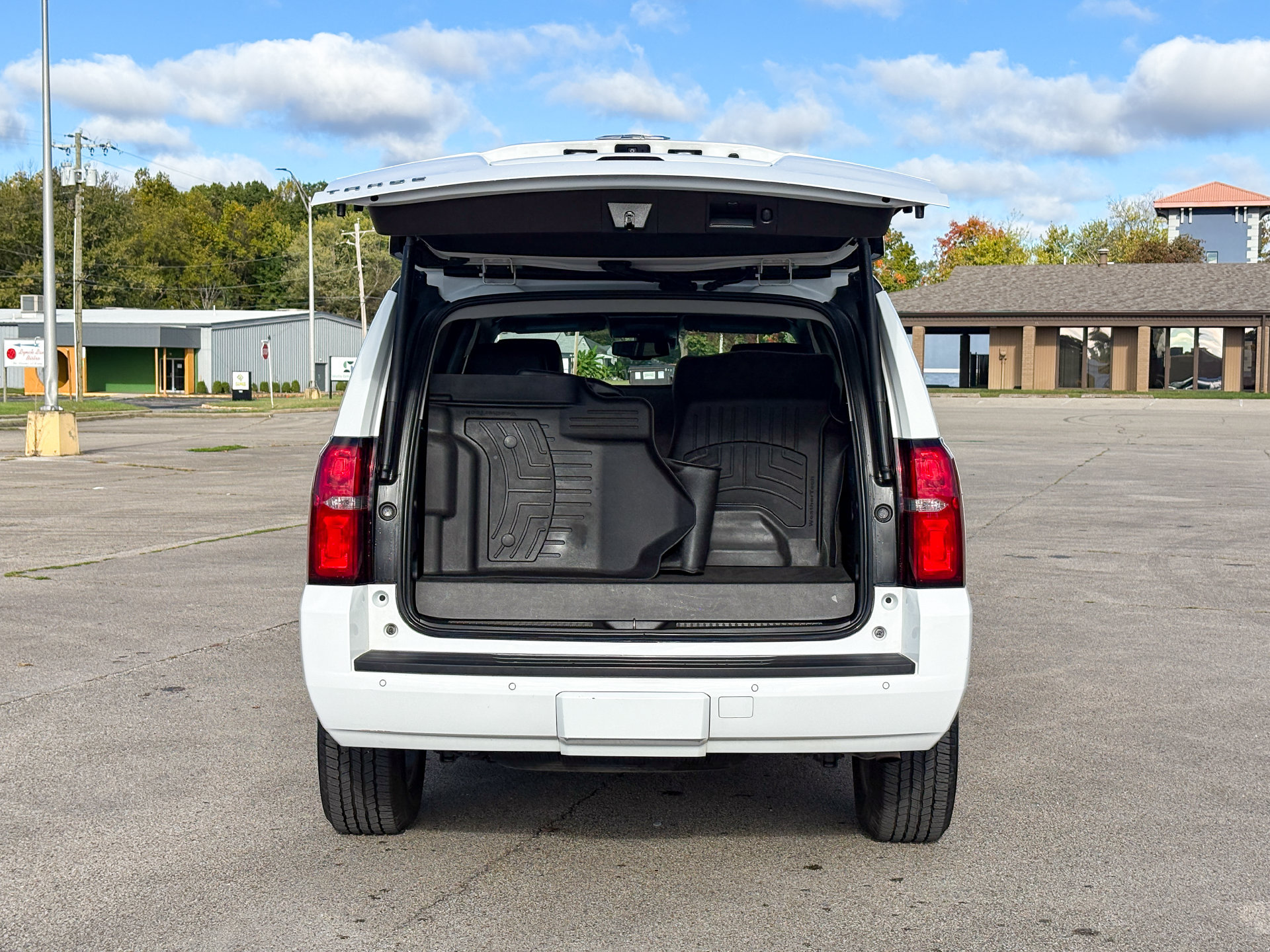 Used 2020 Chevrolet Tahoe LT AWD/4WD image 33