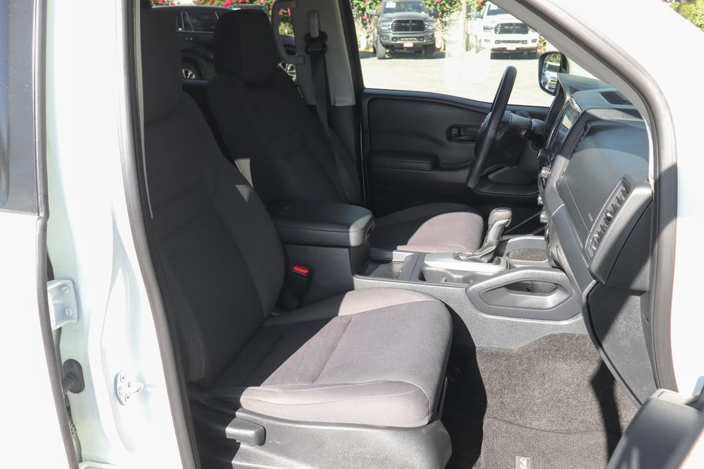 Used 2022 Nissan Frontier S w/ Technology Package RWD image 41