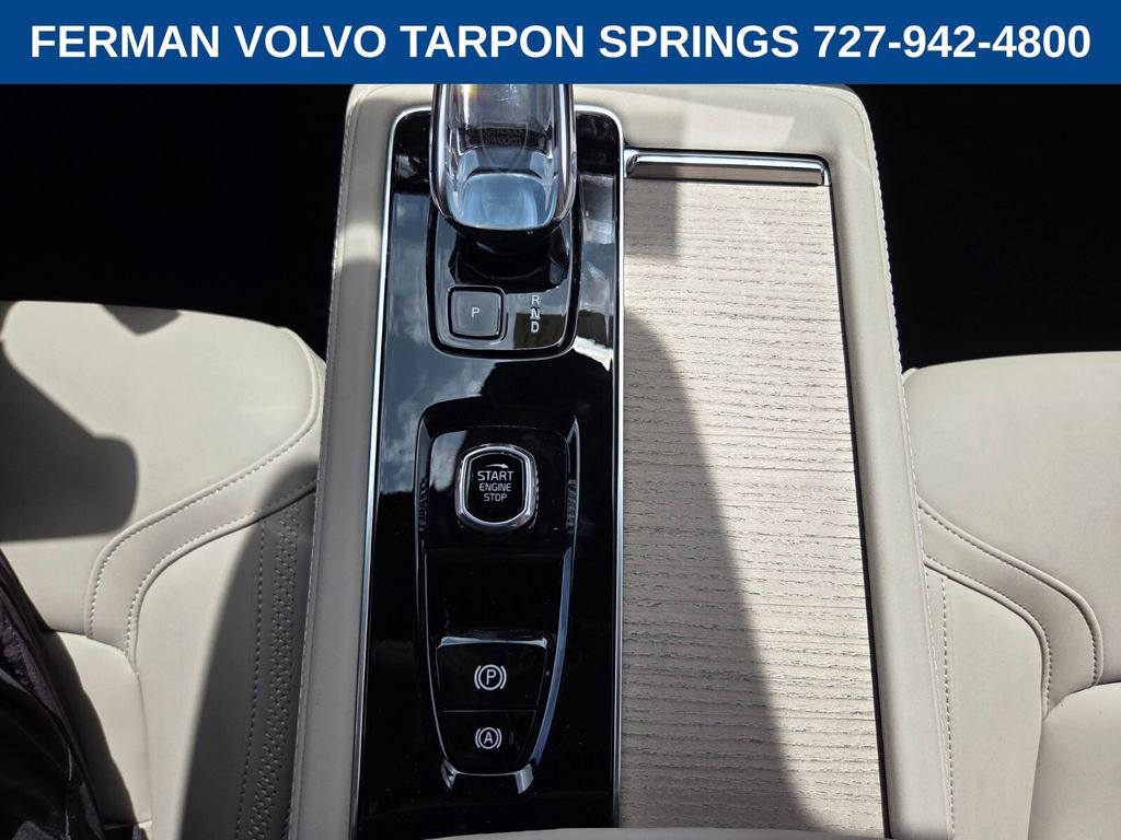 New 2026 Volvo XC90 B6 Plus w/ Protection Package Premier image 27