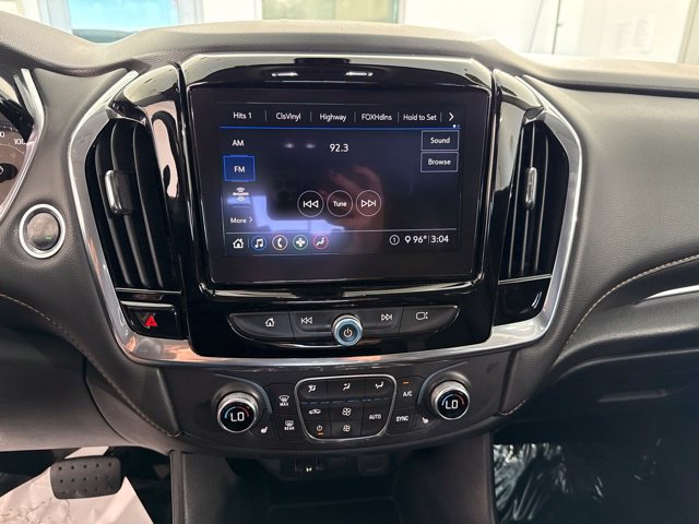 Used 2020 Chevrolet Traverse LT FWD image 22