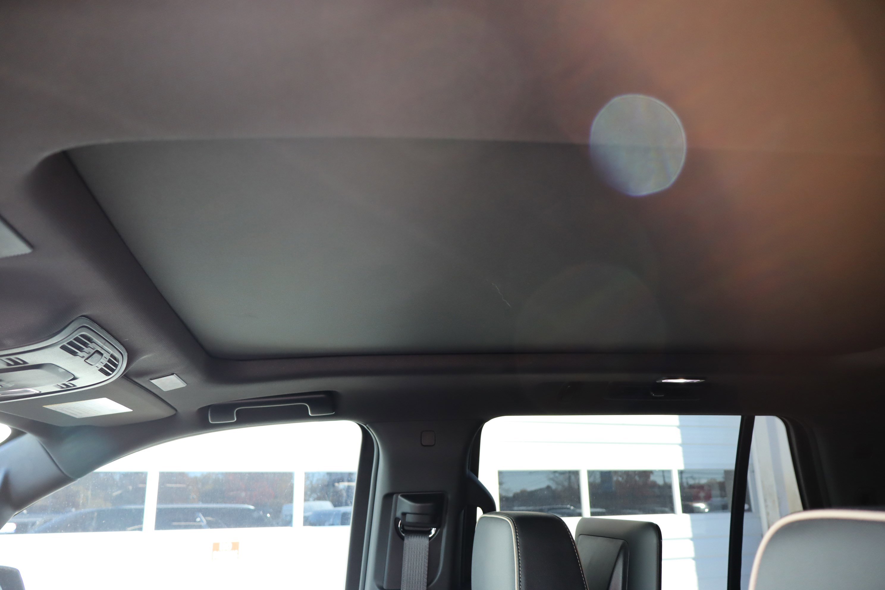 Used 2025 Chevrolet Tahoe Premier image 21