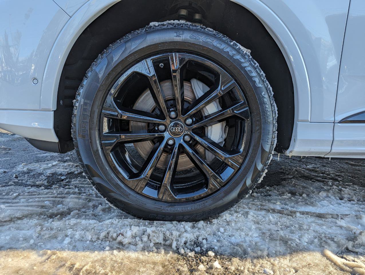 Used 2025 Audi Q7 3.0T Premium Plus image 57