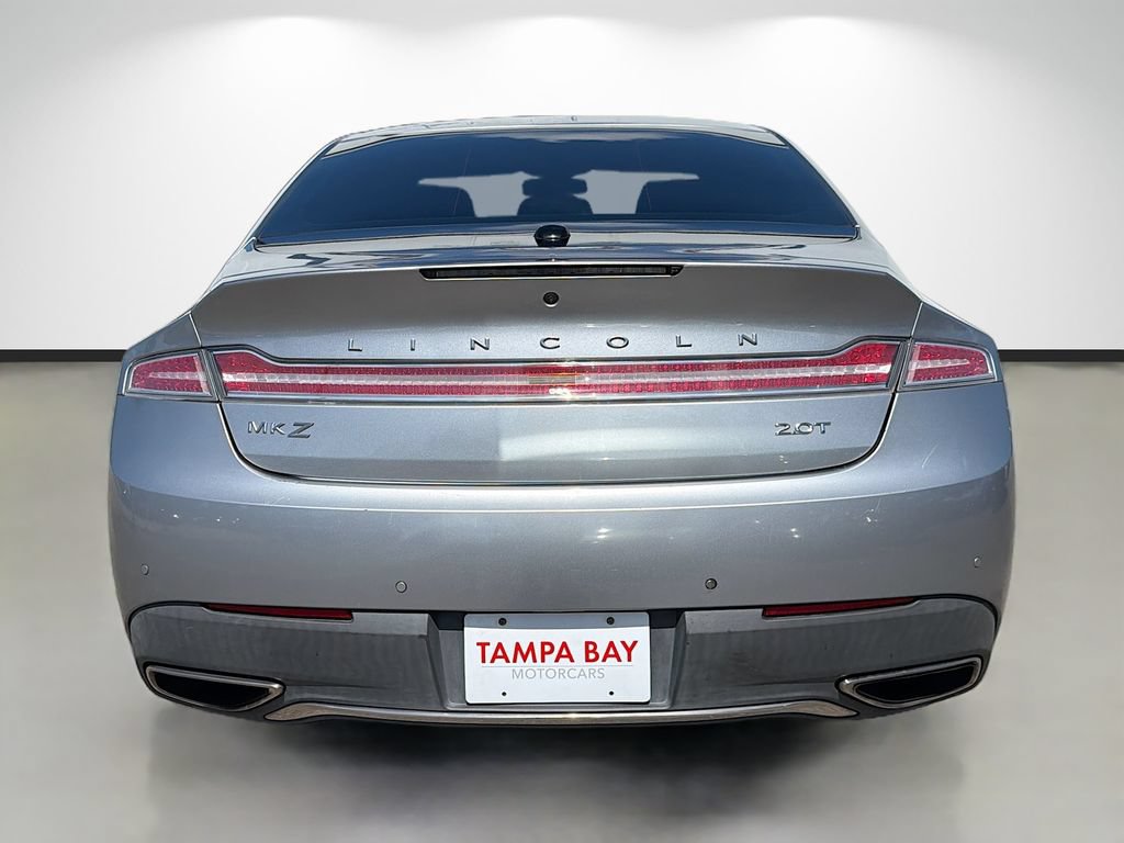 Used 2020 Lincoln MKZ FWD image 4