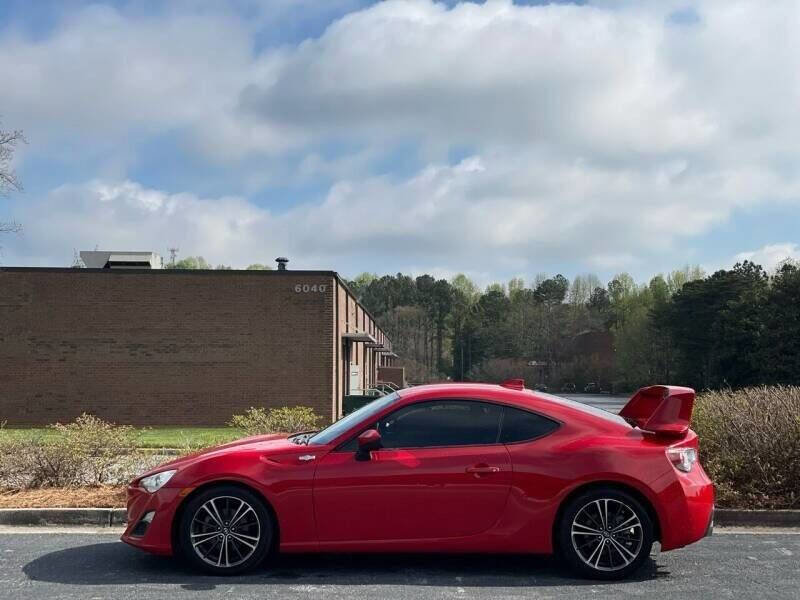 Used 2015 Scion FR-S image 4