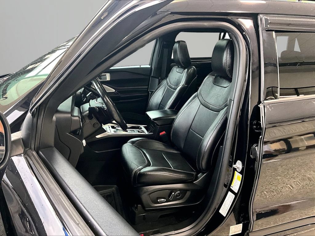 Used 2020 Ford Explorer ST w/ ST Street Pack AWD/4WD image 26