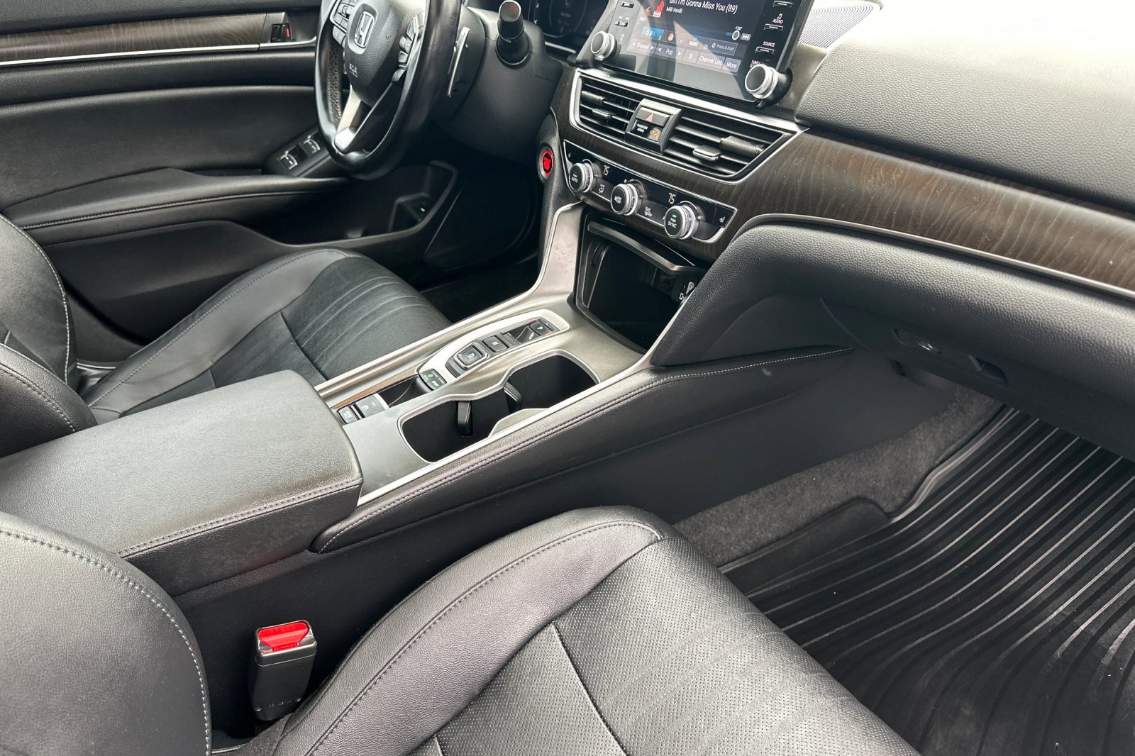 Used 2020 Honda Accord EX-L image 15