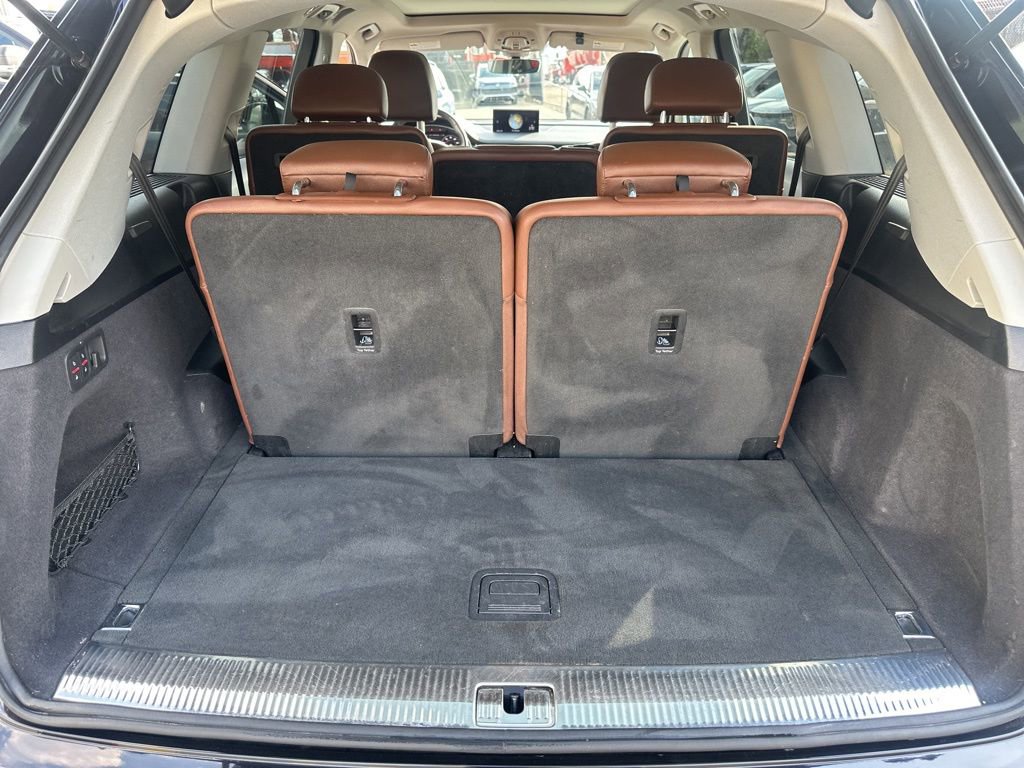 Used 2018 Audi Q7 3.0T Premium Plus w/ Premium Plus Package image 31