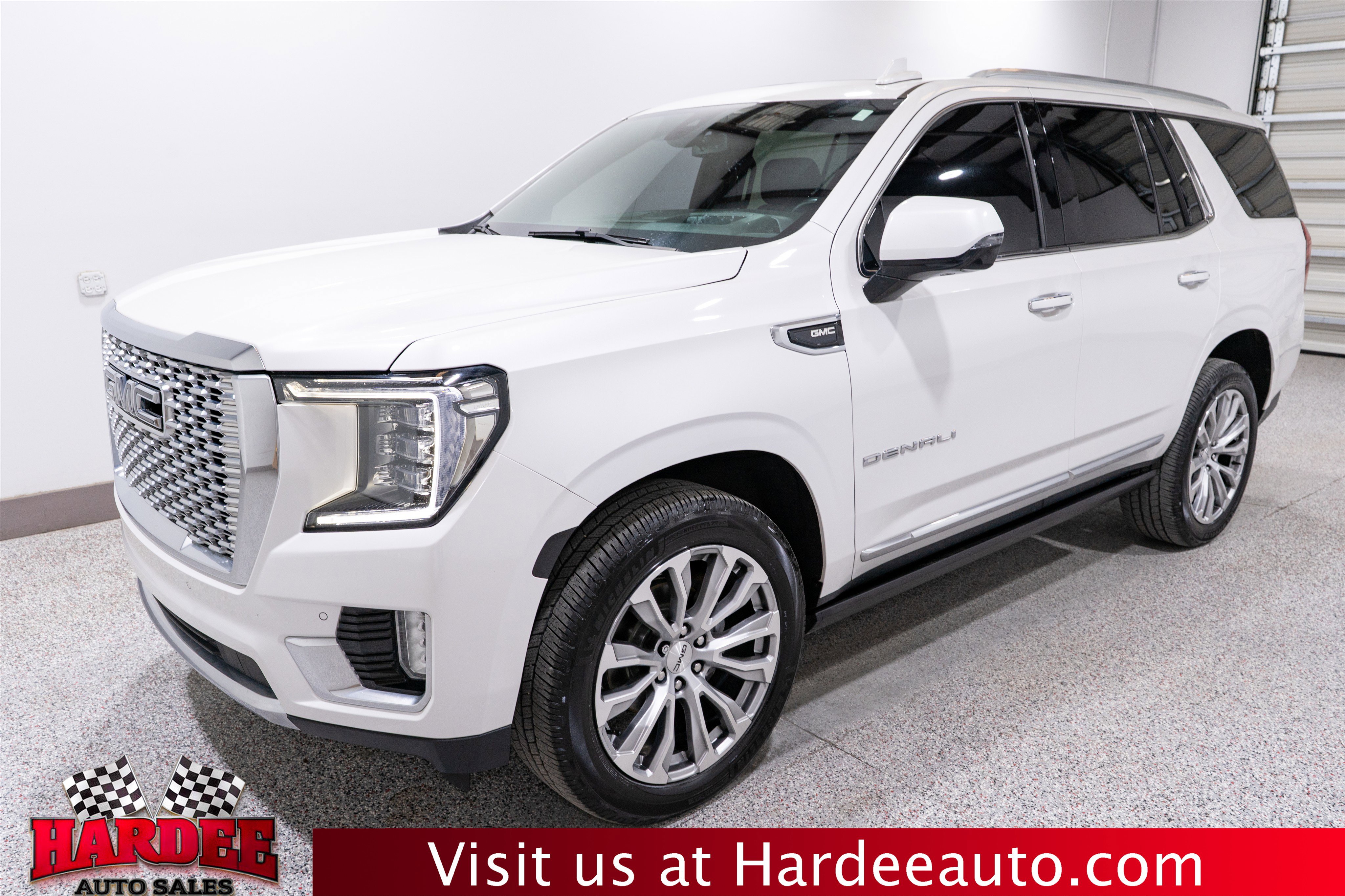 Used 2022 GMC Yukon Denali image 2