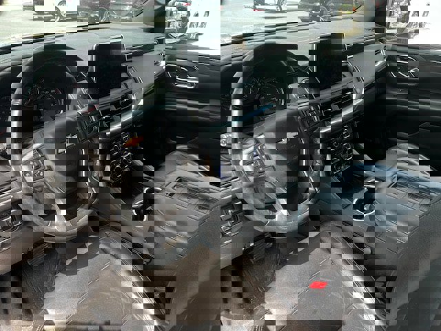 Used 2021 Chevrolet Tahoe LT w/ LT Signature Package image 11