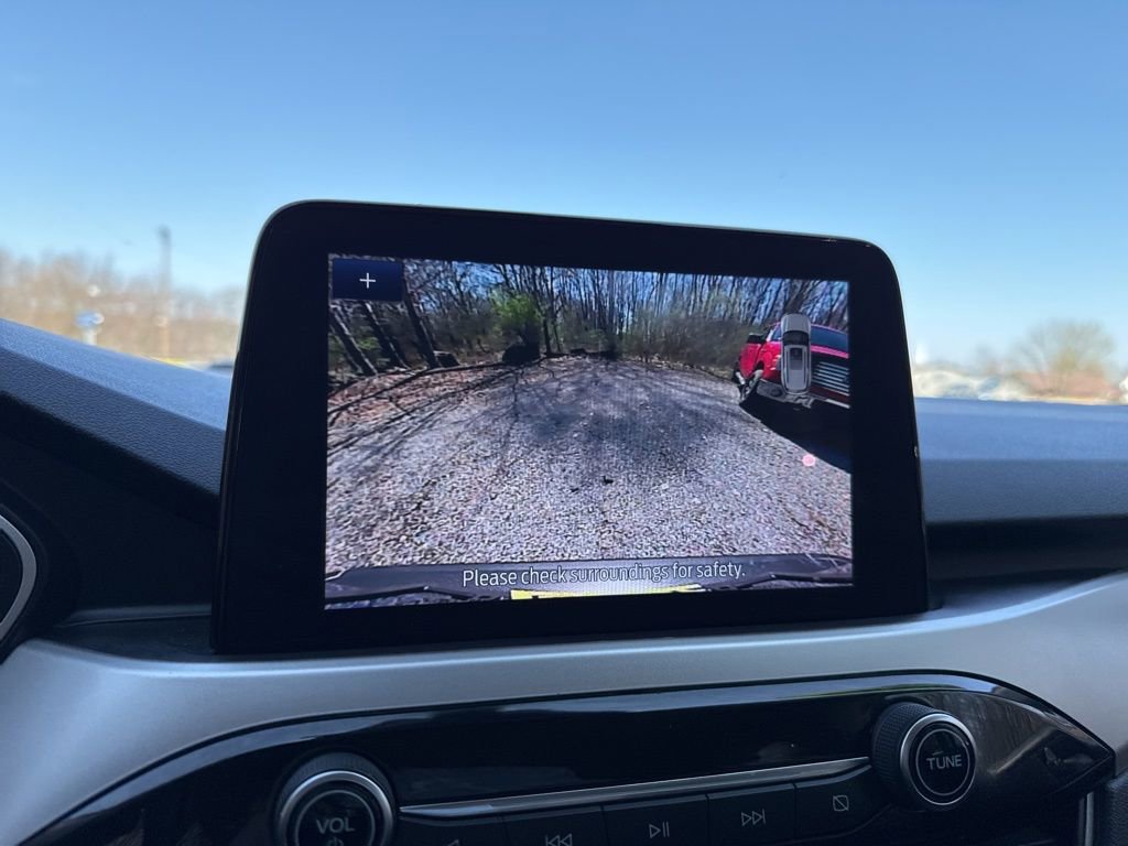 Used 2020 Ford Escape SEL image 31