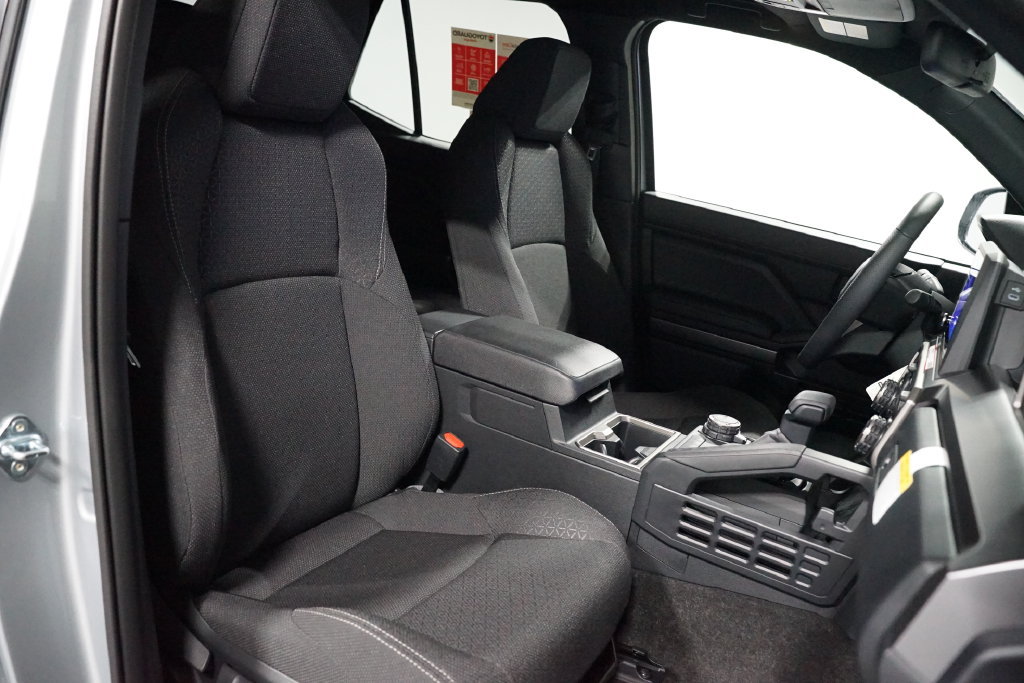New 2026 Toyota 4Runner SR5 AWD/4WD image 29