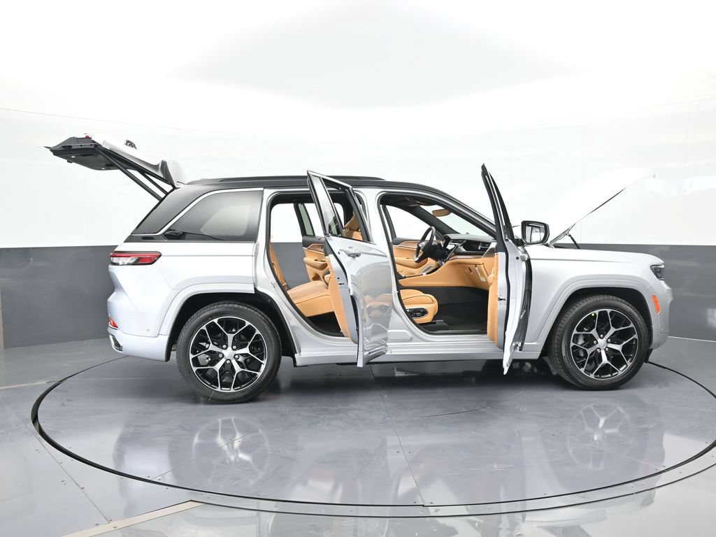 New 2025 Jeep Grand Cherokee Summit AWD/4WD image 83