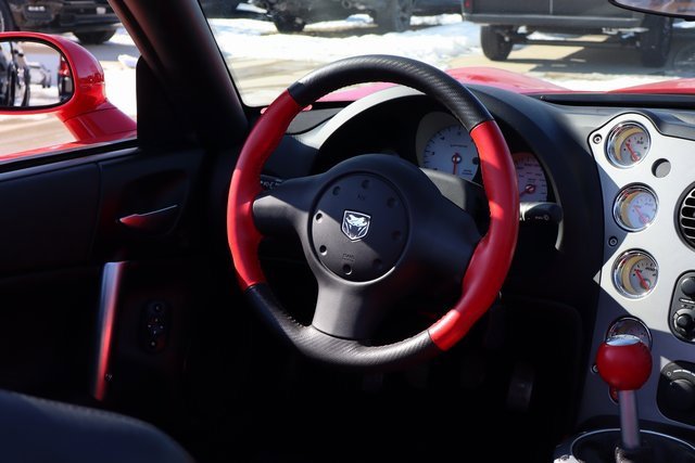 Used 2005 Dodge Viper SRT-10 image 31