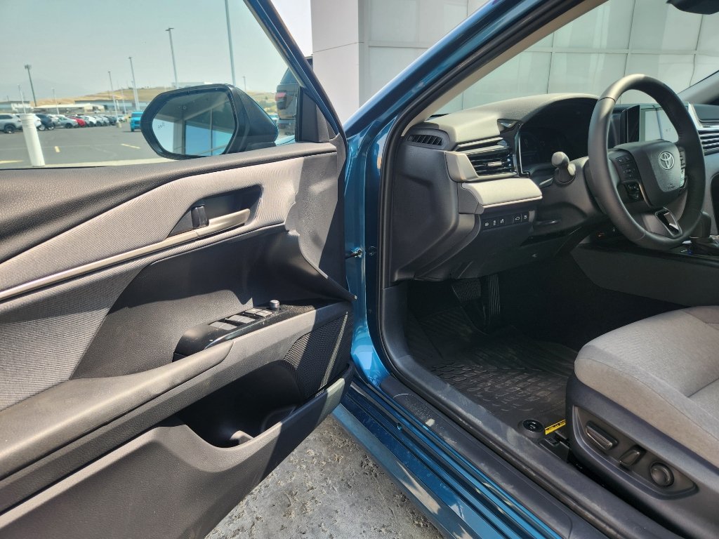 New 2026 Toyota Camry LE w/ Convenience Package AWD/4WD image 14
