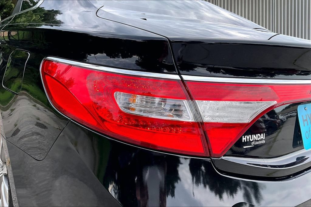 Used 2015 Hyundai Azera FWD image 30