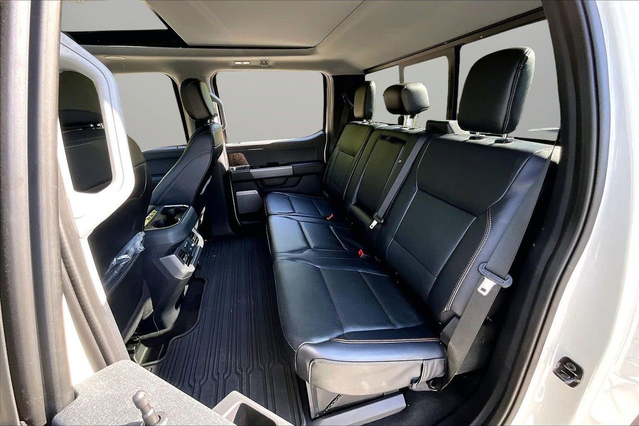 Used 2024 Ford F350 Lariat w/ Lariat Ultimate Package image 23