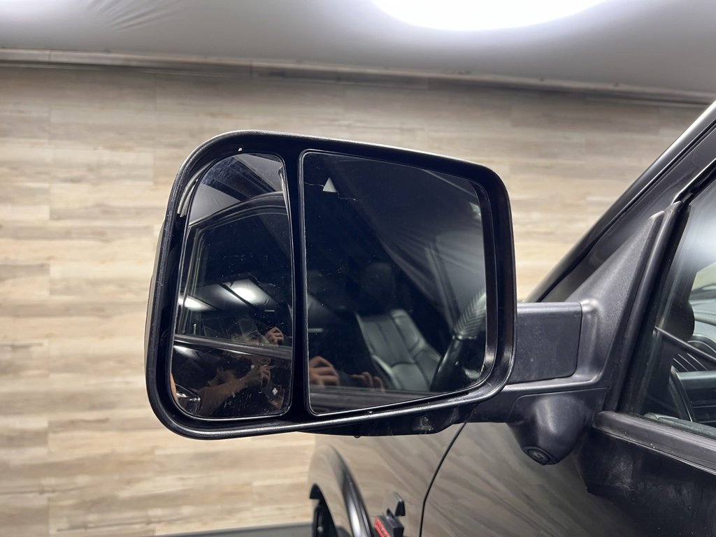 Used 2020 RAM 3500 Limited image 35