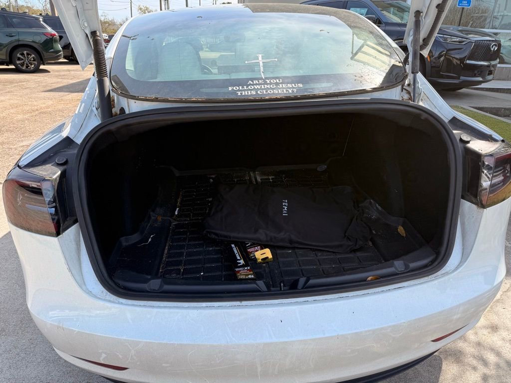 Used 2023 Tesla Model 3 Performance image 14
