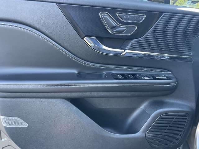 Used 2020 Lincoln Corsair FWD image 15