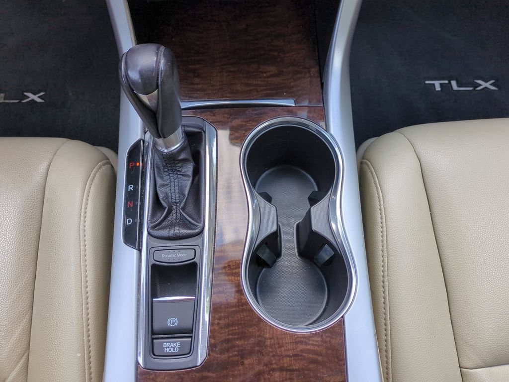 Used 2018 Acura TLX FWD image 22