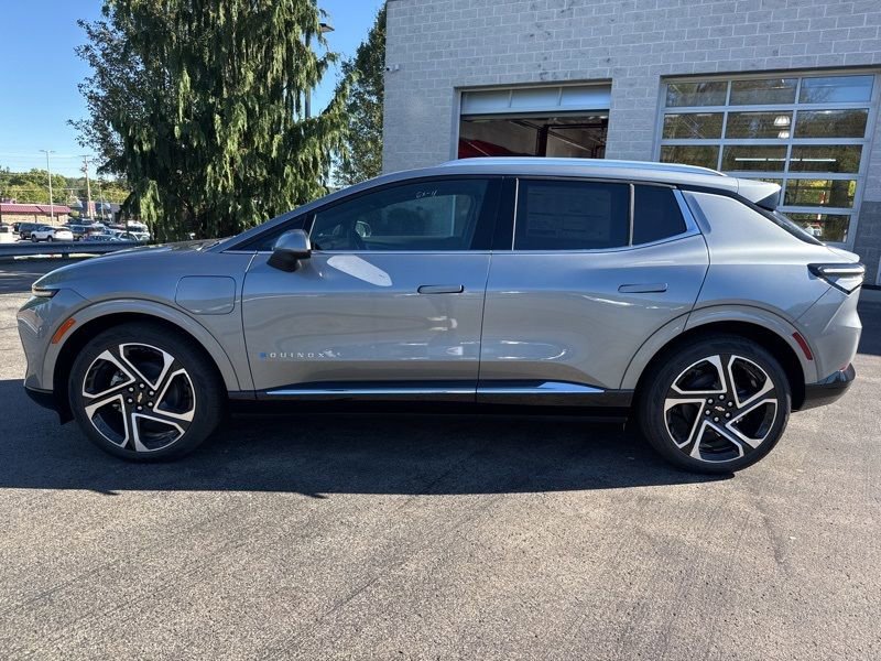 New 2026 Chevrolet Equinox EV LT w/ Convenience Package II image 6