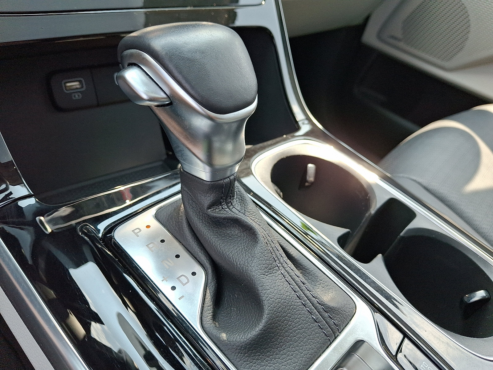 Used 2024 Kia Carnival SX Prestige FWD image 16