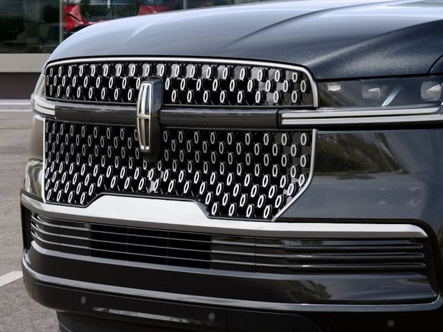 New 2027 Lincoln Navigator Reserve AWD/4WD image 18