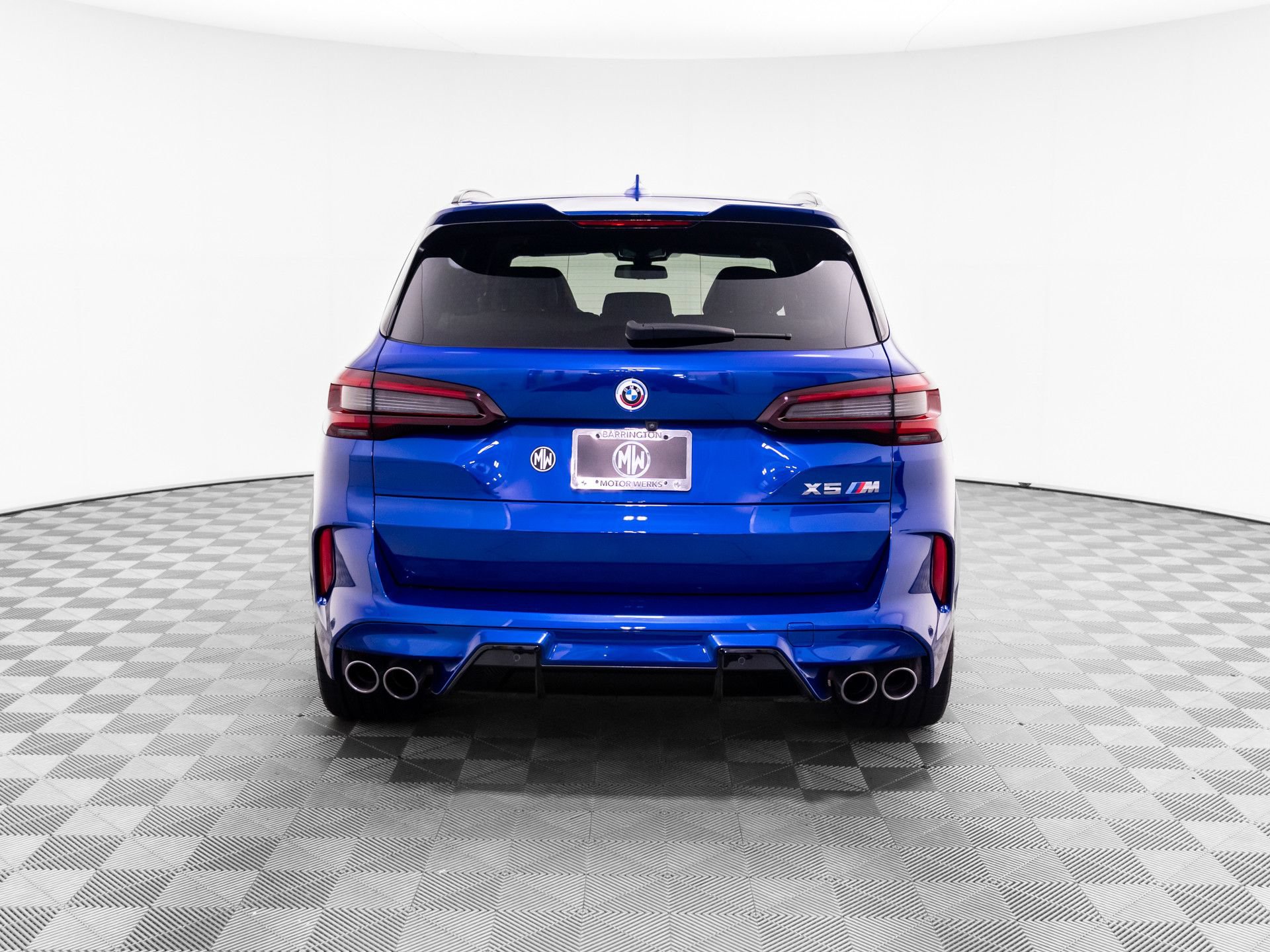 Used 2023 BMW X5 M w/ Executive Package AWD/4WD image 4