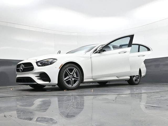 Used 2023 Mercedes-Benz E 350 4MATIC Sedan image 45