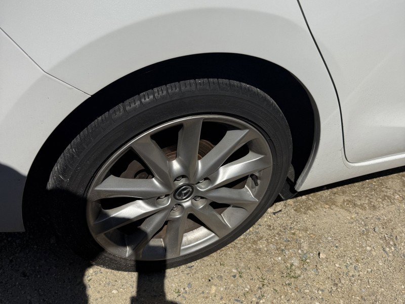 Used 2017 MAZDA MAZDA3 Touring w/ Popular Equipment Package image 16